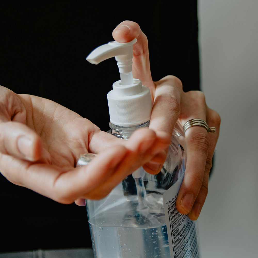 5.3.-Products--EM-EM-WELLNESS---HAND-SANITISER