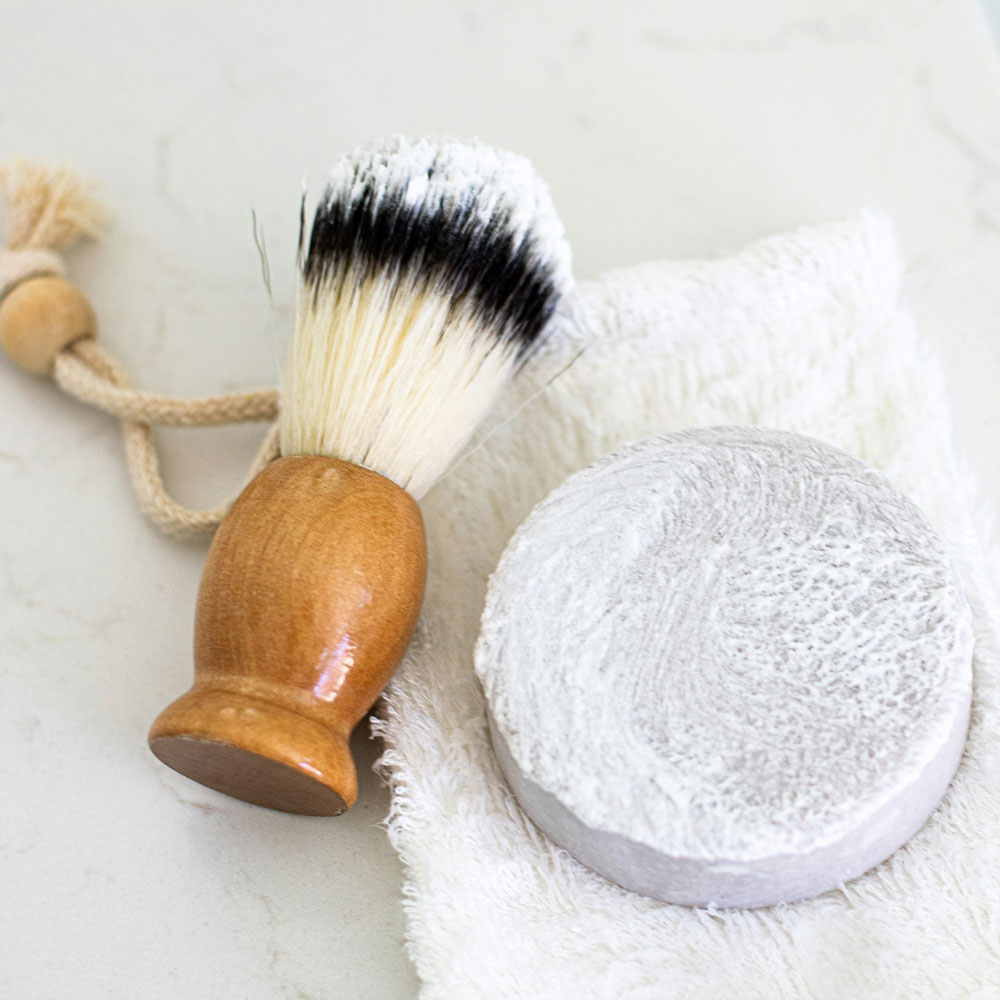 5.3.-Products-OralCare-Shaving-Foam